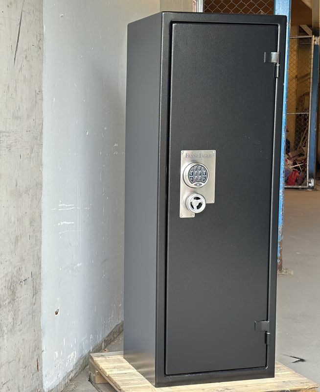Franz Jäger Säkerhetsskåp 8/16 Dig Excl 2026